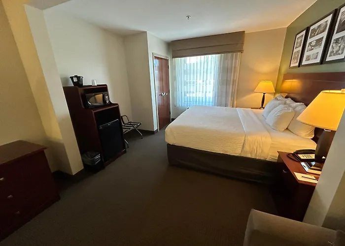 Sleep Inn & Suites Manchester Near Arnold Afb