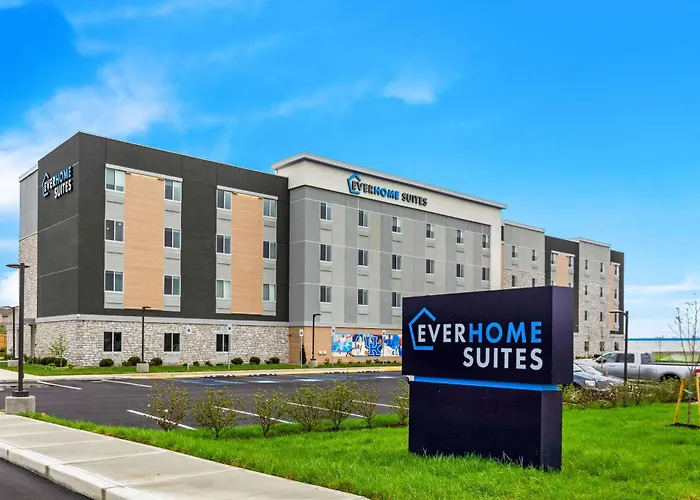 Everhome Suites Lexington - Horse Park