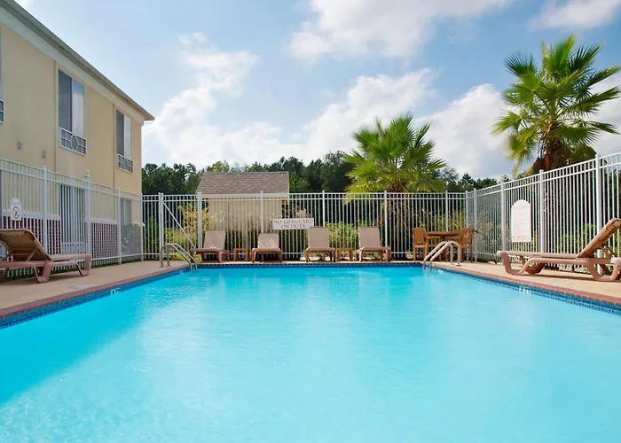 Express Inn Leesville Ft Johnson, Surestay Collection By Best Western