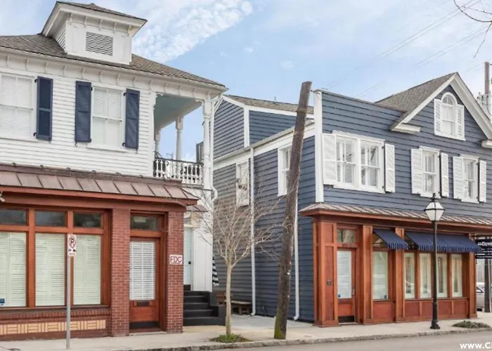 The Quarters On Spring Hotel Charleston