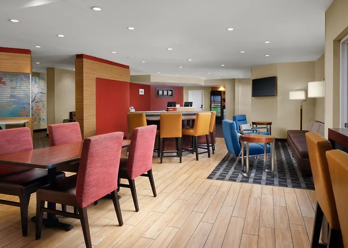 Towneplace Suites By Marriott Lafayette South