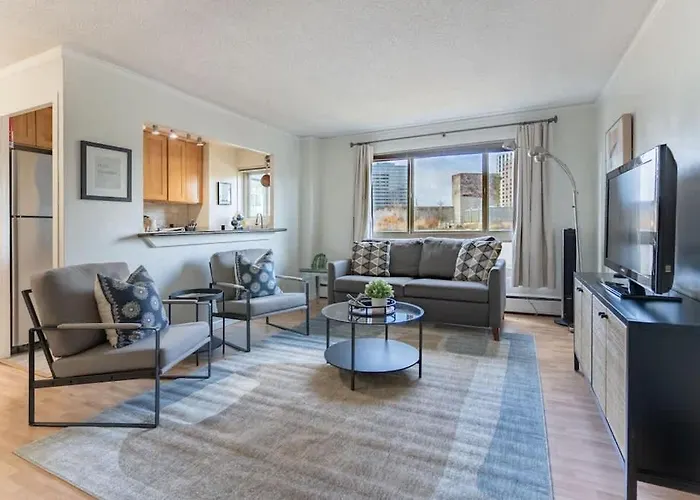 Vibrant Downtown, King Bed, Work Desk & Kitchen Villa Seattle