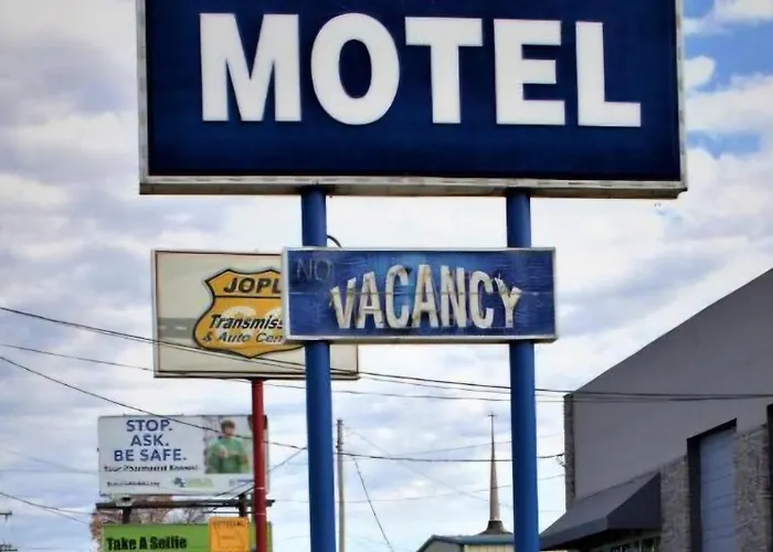 Plaza Motel Joplin