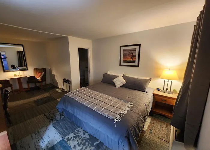 South West Motel Grants