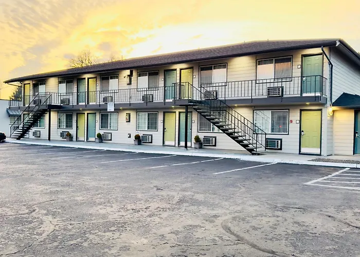 Royal Inn Eugene- Airport
