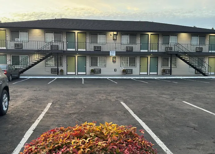 Royal Inn Eugene- Airport