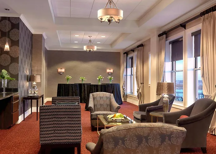Hotel Blackhawk, Autograph Collection