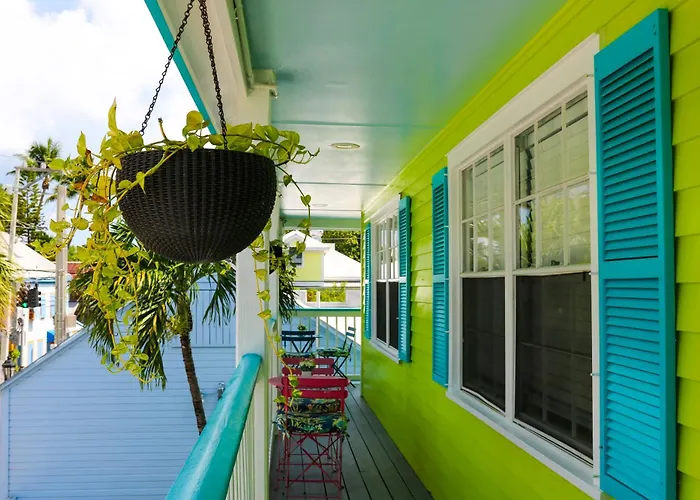 Caribbean House Hotel Key West