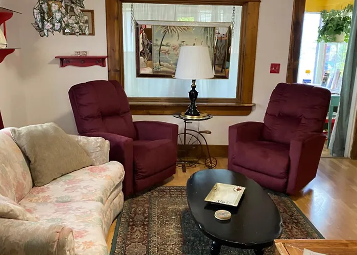 Center Street Cottage Pocatello