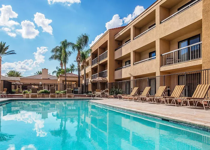 Courtyard Tucson Airport Hotel