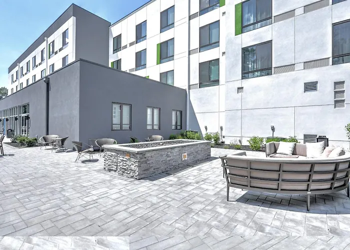 Courtyard By Marriott Deptford Hotel Almonesson