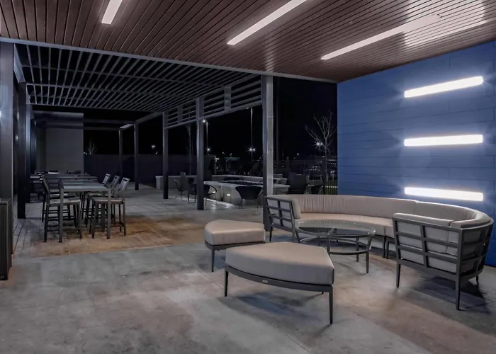 Courtyard By Marriott East Lansing Okemos Hotel