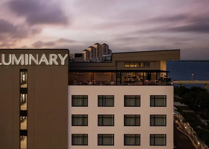 Luminary Hotel & Co., Autograph Collection Fort Myers