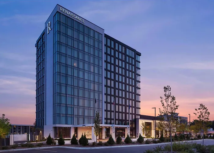 Renaissance Milwaukee West Hotel Wauwatosa