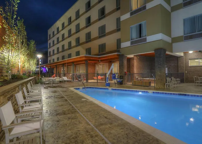 Fairfield Inn & Suites By Marriott Gatlinburg Downtown
