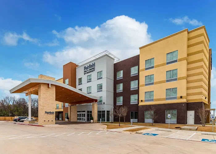 Fairfield Inn & Suites By Marriott Gainesville I-35