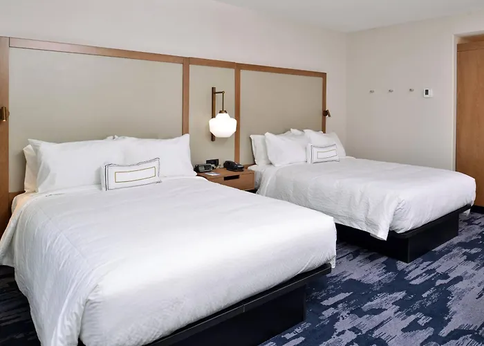 Fairfield Inn & Suites By Marriott Canton