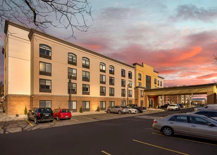 Comfort Inn & Suites Arlington Heights - Schaumburg