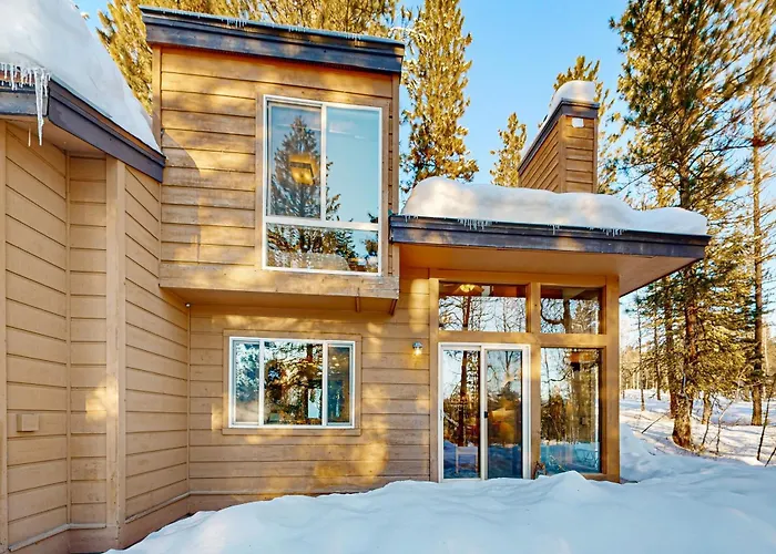 Meadows Condo Unit #16 McCall