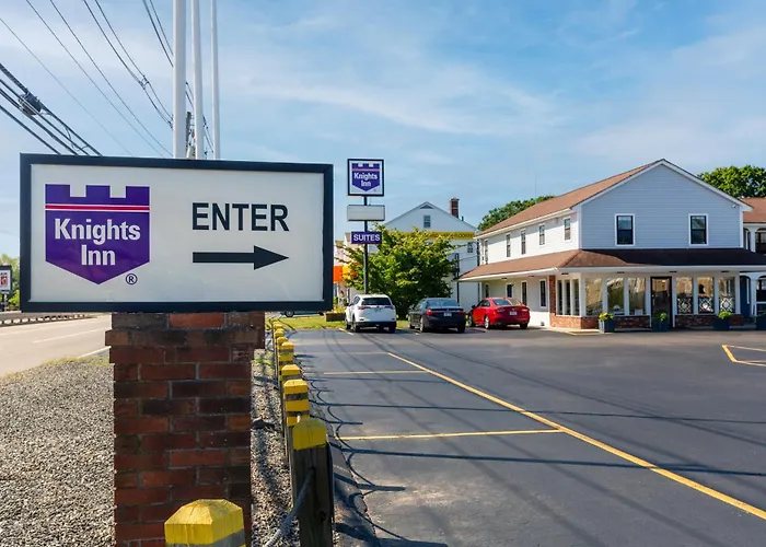 Knights Inn North Attleboro