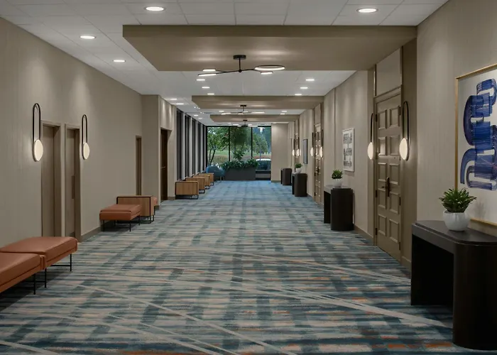 Sheraton Milwaukee Brookfield