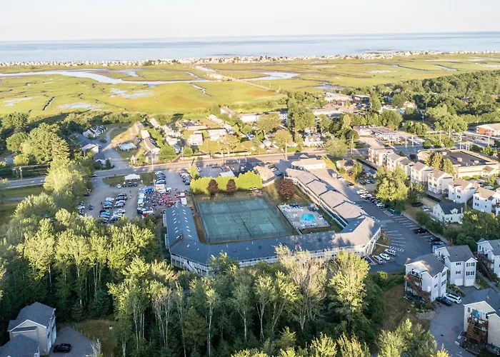 Nautical Mile Resort Wells