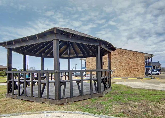 Motel 6-Red Oak, Tx - Dallas