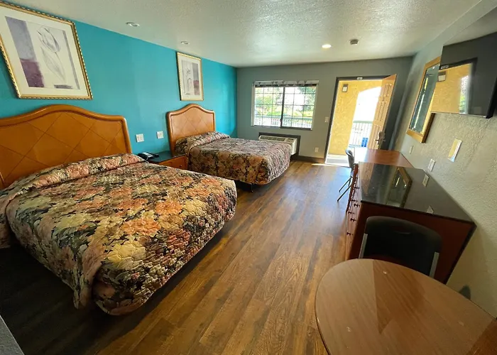 Travelers Inn Castro Valley
