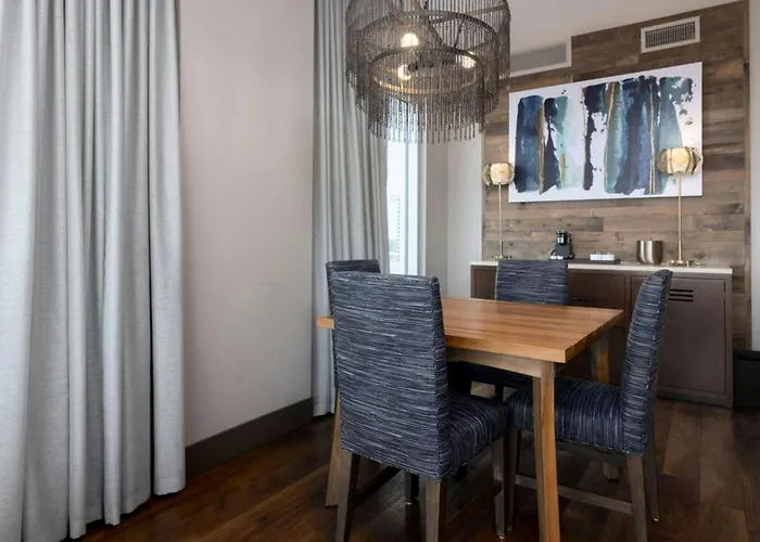 The Stella Hotel, Autograph Collection