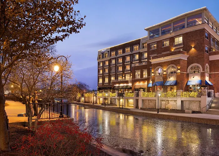 Hotel Indigo Naperville Riverwalk By Ihg
