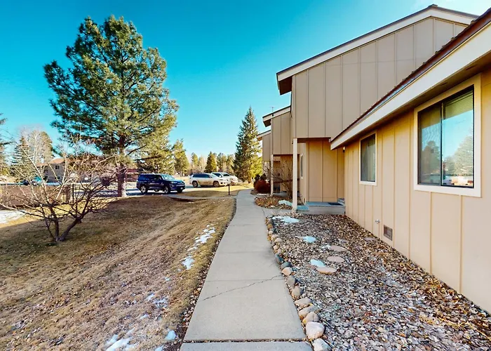 Pines 4058