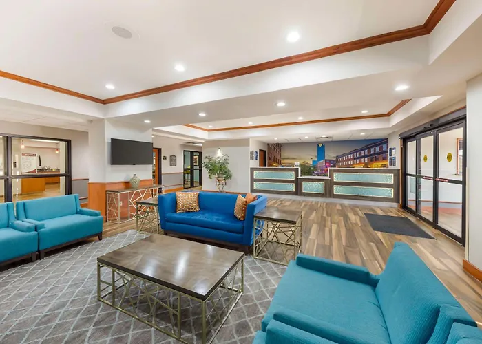 Best Western Plus Midwest City Inn & Suites