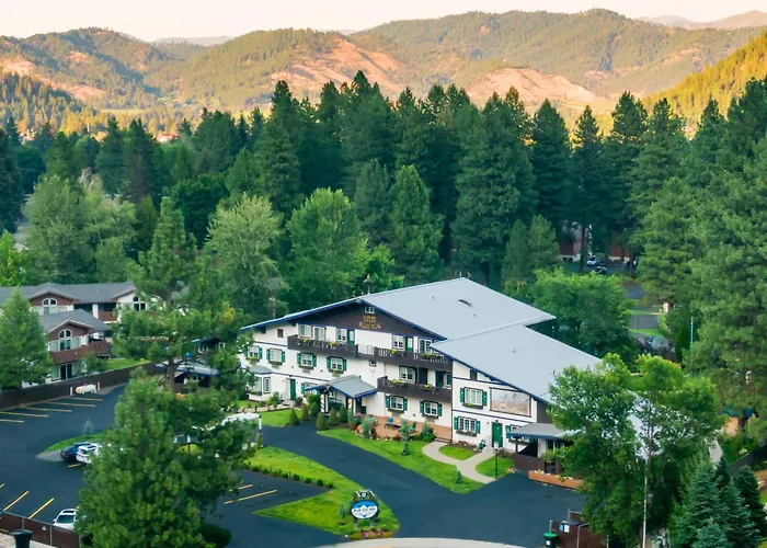 Blue Elk Inn Leavenworth