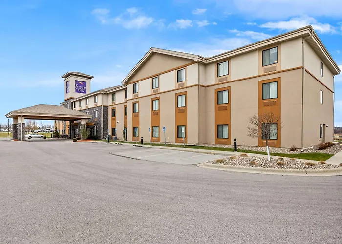 Sleep Inn & Suites West-Near Medical Center Rochester