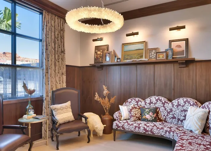 The Advenire, Autograph Collection Hotel St. George