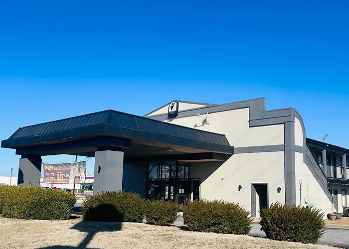 Hotel 7 Inn Paducah