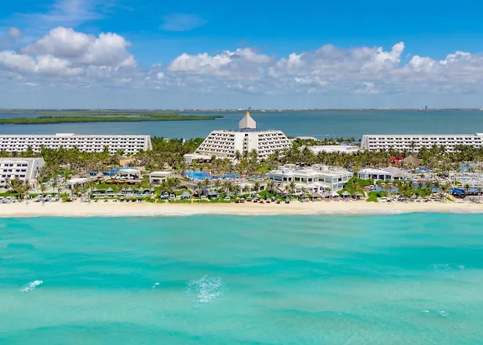 The Pyramid Cancun By Oasis