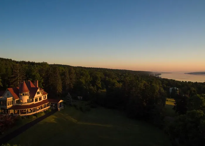 Idlwilde Inn Watkins Glen