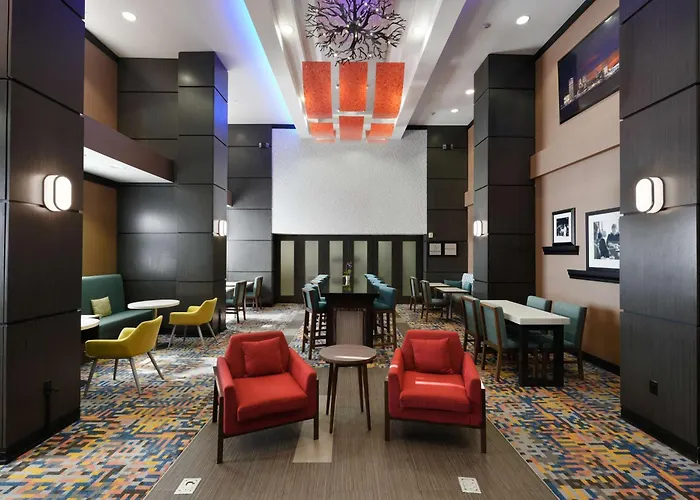 Hampton Inn And Suites Tulsa Central