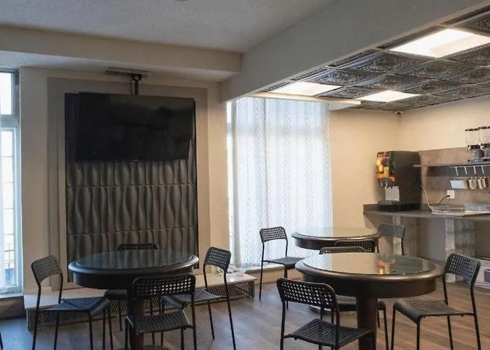Hotel Chataura