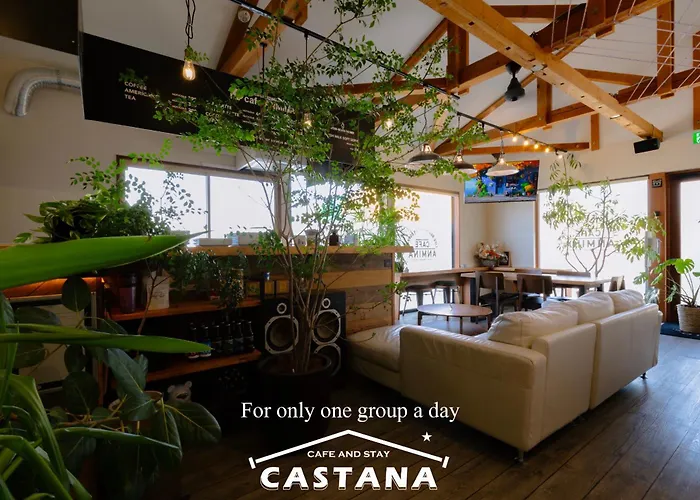 Cafe&Stay Castana