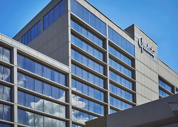 Graduate By Hilton Eugene Hotel