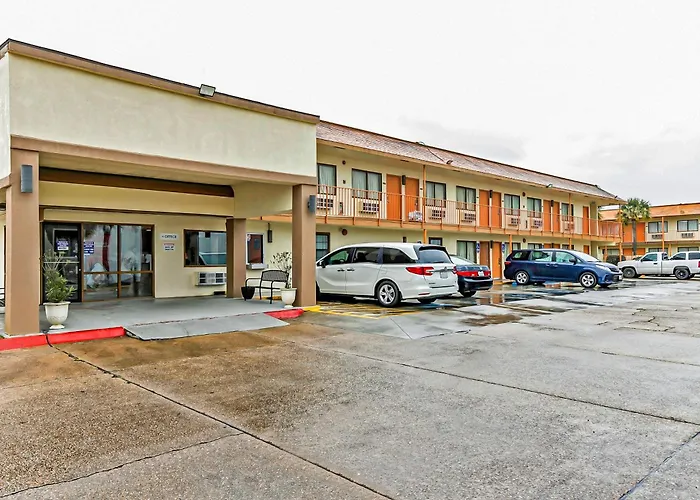 Oyo Hotel Lake Charles Hwy 10