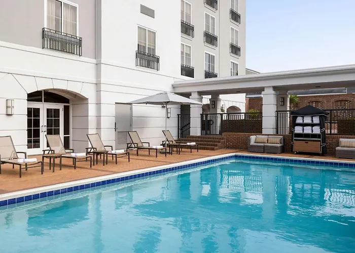 Courtyard By Marriott Charleston Historic District Hotel