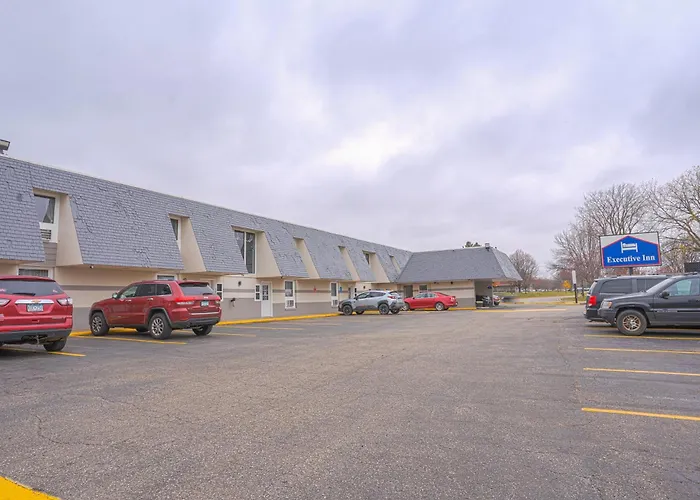 Executive Inn Owatonna Hwy 35