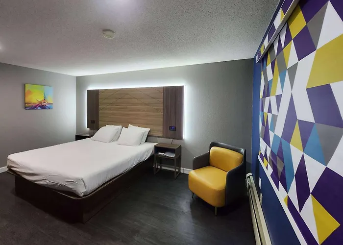 Super 8 By Wyndham Hayward Wi Motel