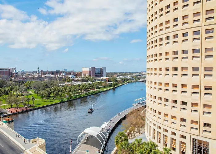 Aloft By Marriott Tampa Downtown Hotel