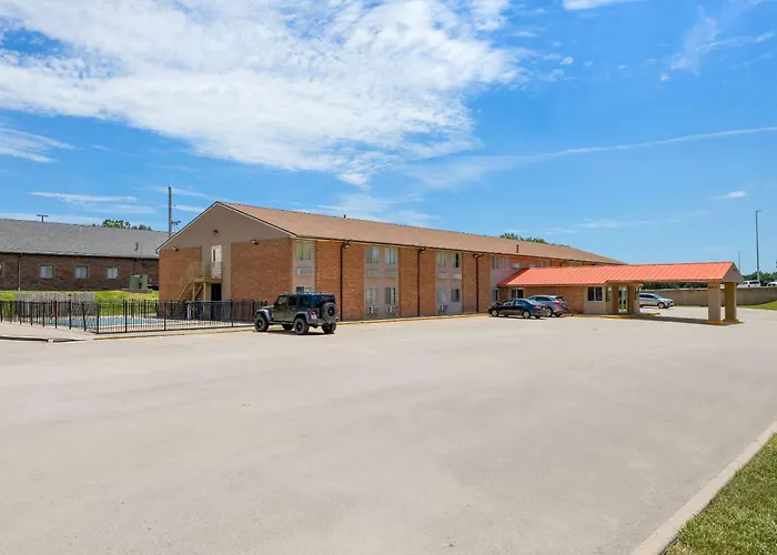 Econo Lodge Emporia