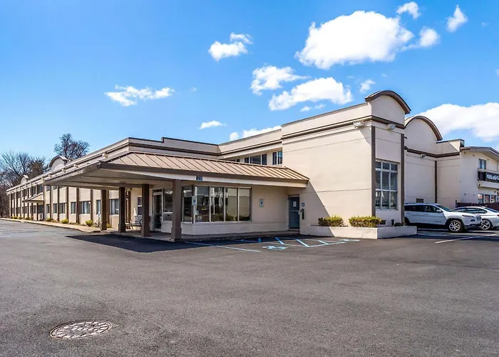 Days Inn By Wyndham Albany Suny