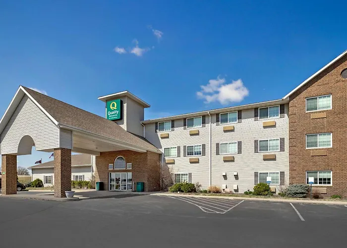 Quality Inn & Suites Fort Madison Near Hwy 61